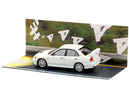 Mitsubishi Lancer RS Evolution IV RHD (Right Hand Drive) "MonStar" White "Initial D" (1995-2013) Manga "Diorama Set Series" 1/64 Diecast Model car by Hobby Japan Cartsfy Inc.