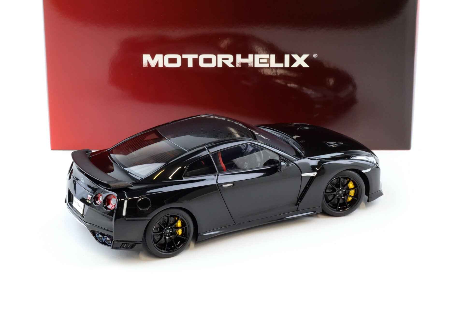 Motorhelix 2022 Nissan Skyline GT-R R35 Nismo Track Edition T-Spec Meteor Flake Black Pearl 1:18 Cartsfy Inc.