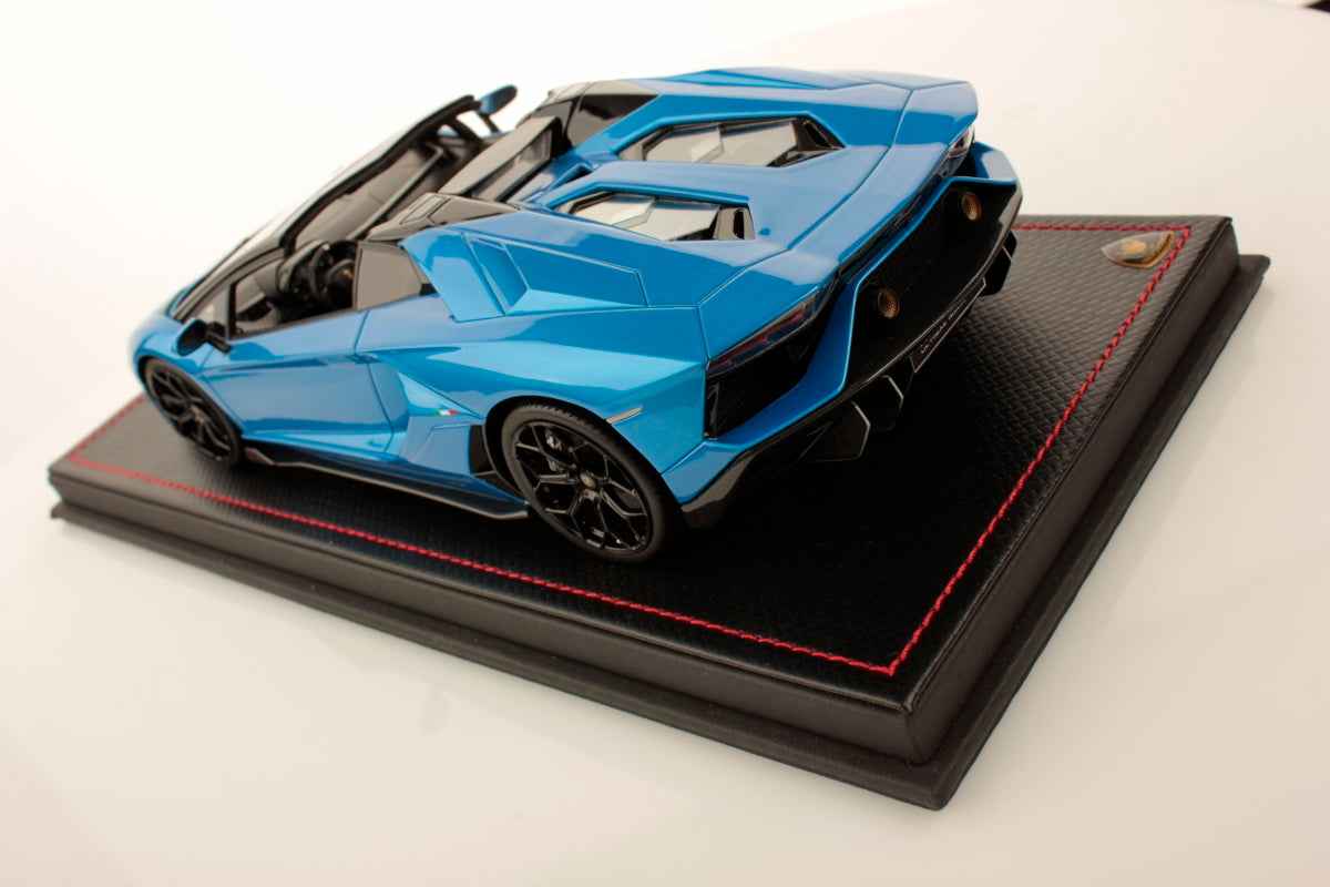 MR Models Lamborghini Aventador LP 780-4 Ultimae Roadster Blu Tawaret 1:18 WITH DISPLAY STM Diecast Default Title Default Title-