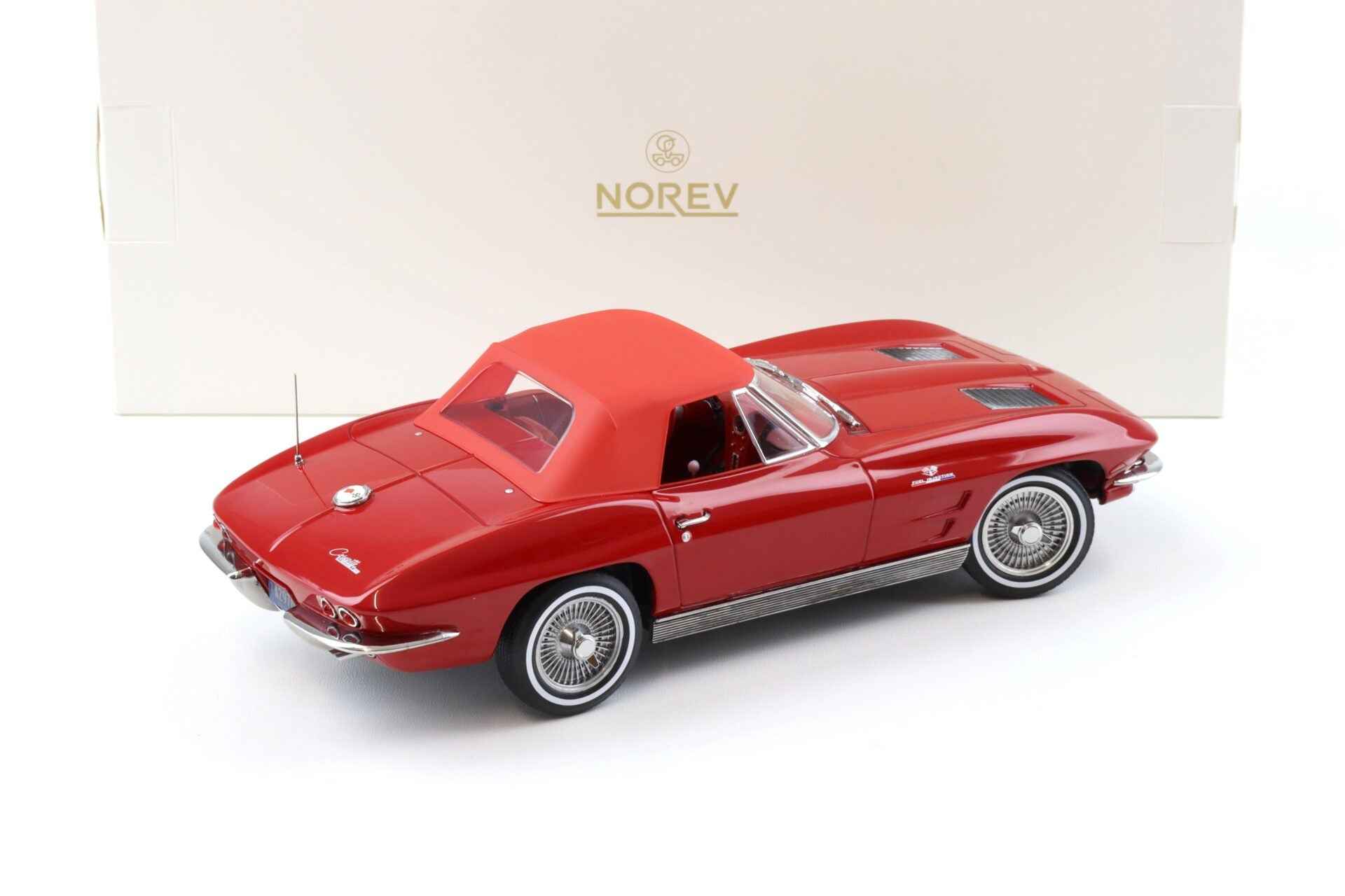 Norev 1963 Chevy Corvette C2 Stingray Cabriolet (Convertible) Riverside Red 1:18 *Defect* Cartsfy Inc.