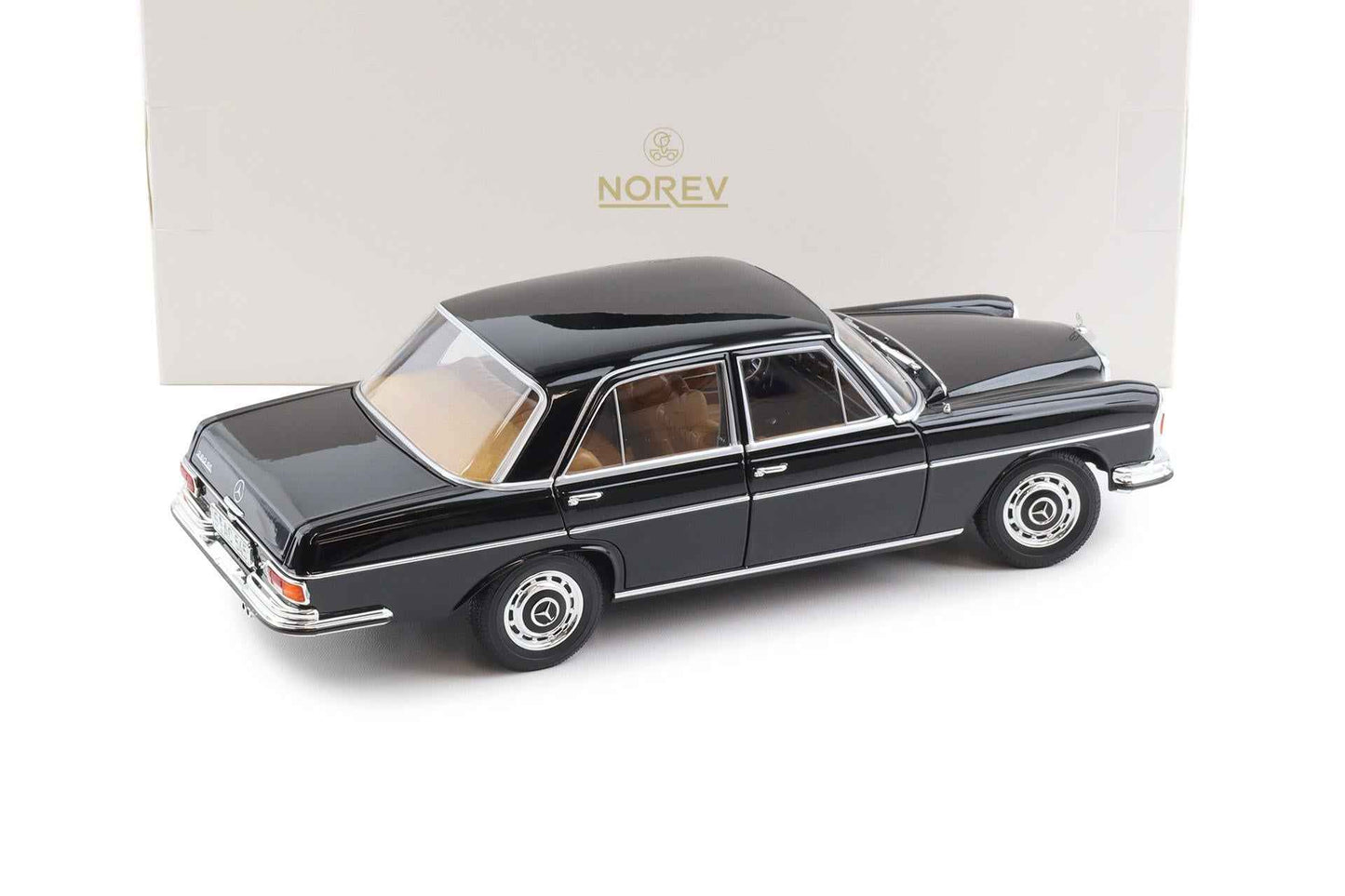 Norev 1968 Mercedes-Benz 280 SE W108 Black 1:18 Cartsfy Inc.