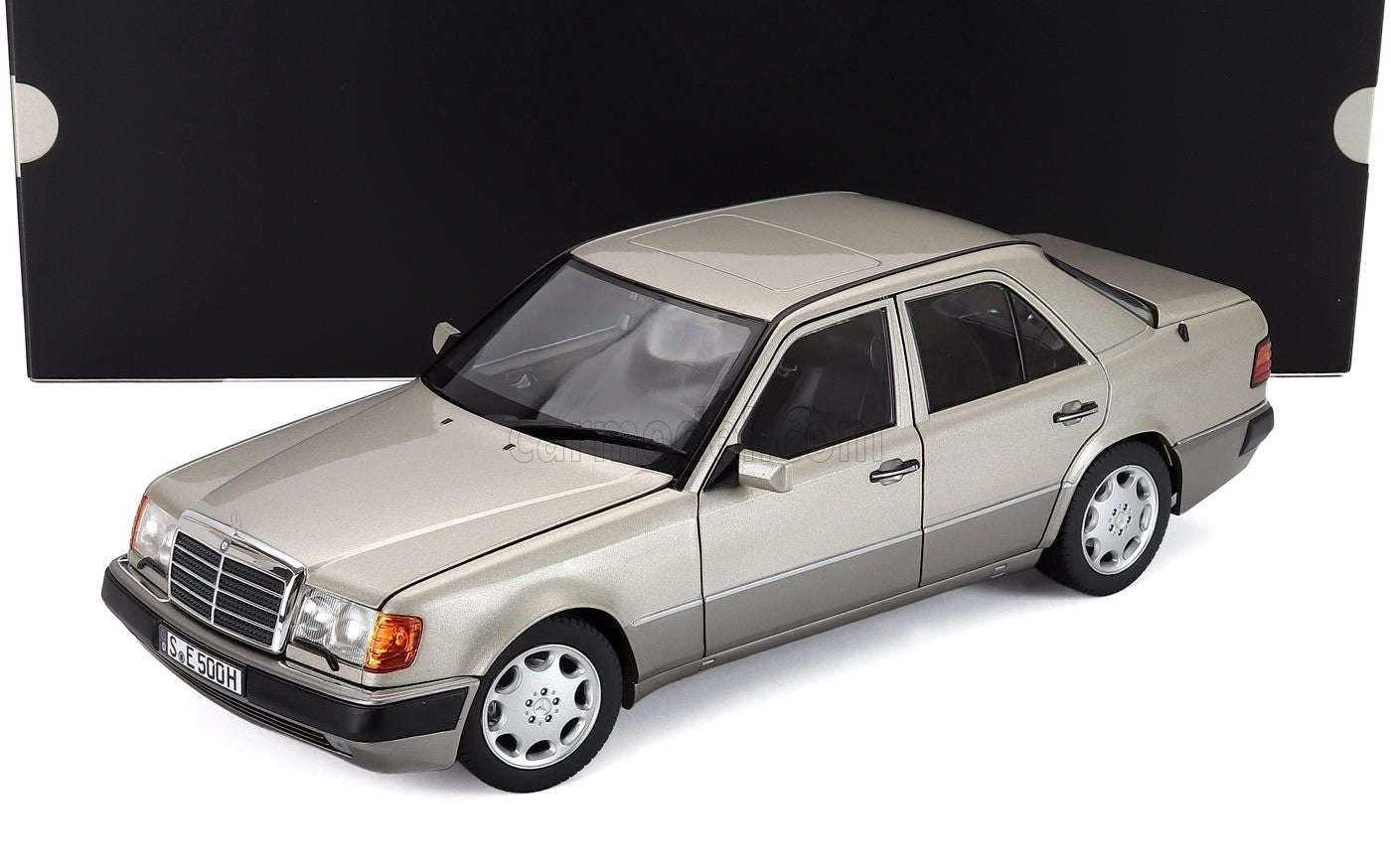 Norev 1990 Mercedes-Benz E Class 500E (W124) Smoke Silver 1:18 STM Diecast Default Title Default Title-