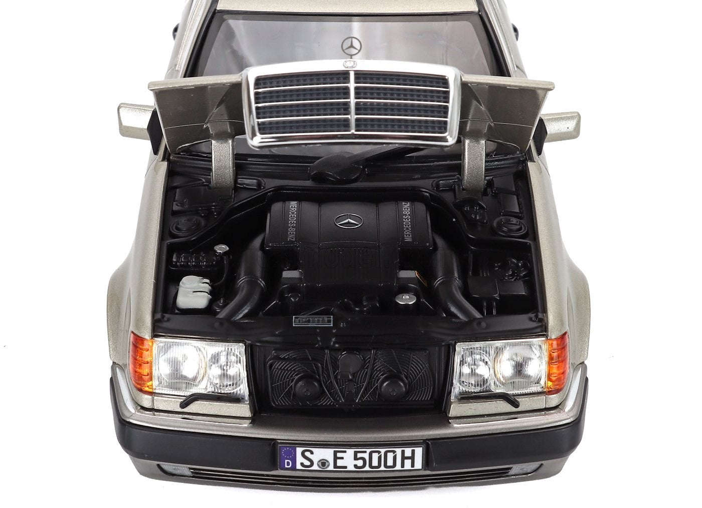Norev 1990 Mercedes-Benz E Class 500E (W124) Smoke Silver 1:18 STM Diecast Default Title Default Title-