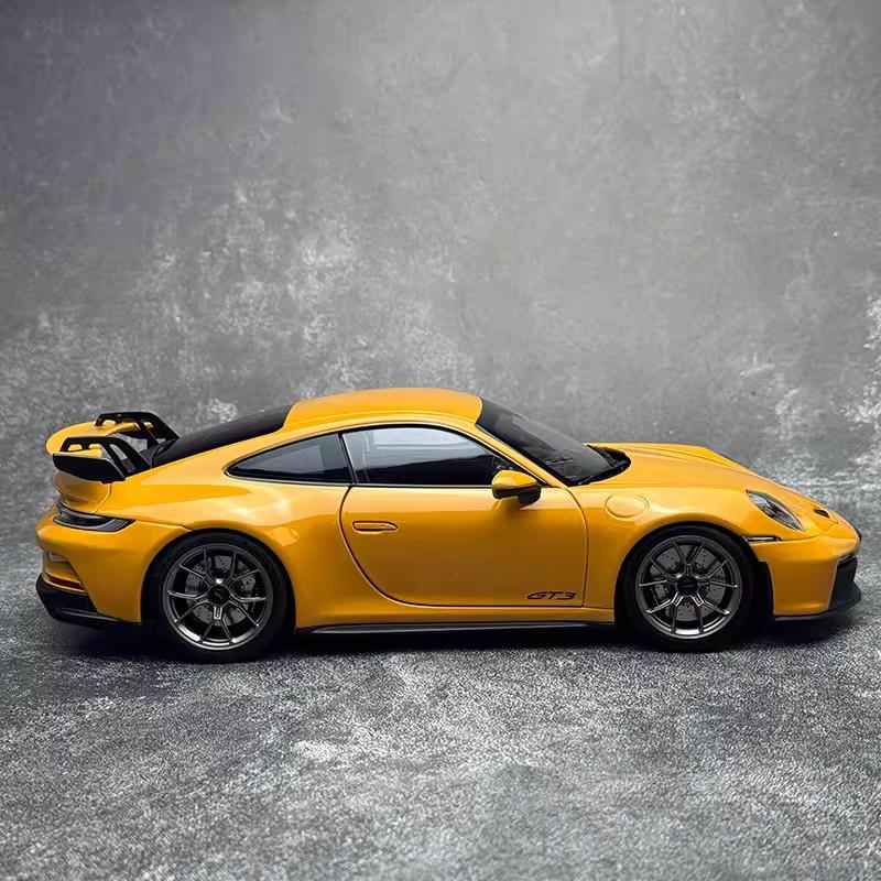 Norev 2021 Porsche 911 992 GT3 Bahama Yellow 1:18 Cartsfy Inc.