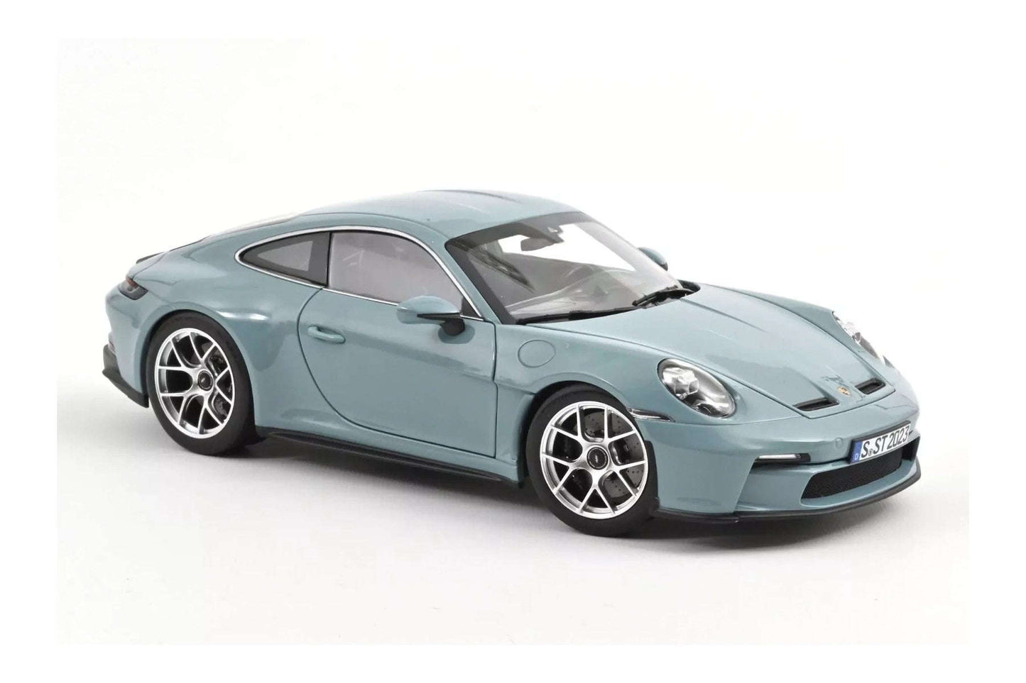 Norev 2023 Porsche 911 992 S/T Meissen Blue 1:18 Cartsfy Inc.