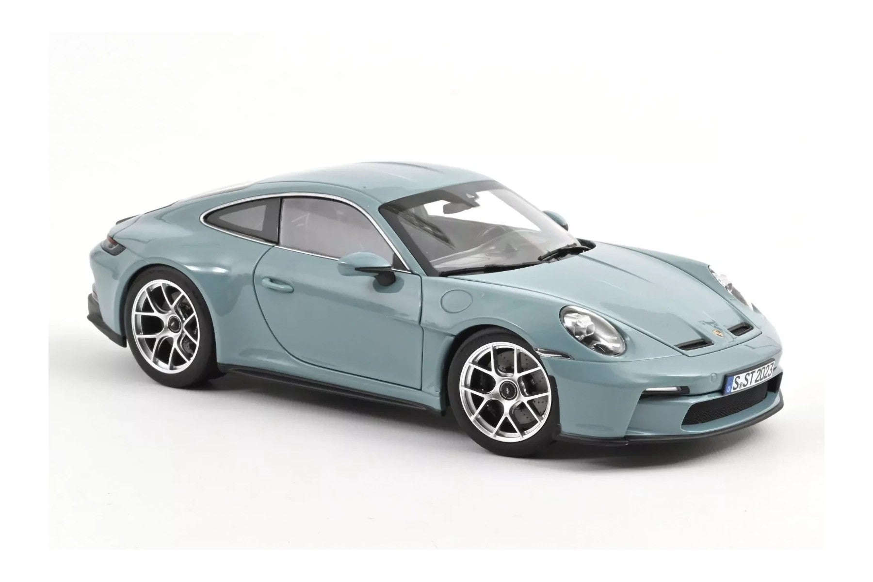 Norev 2023 Porsche 911 992 S/T Meissen Blue 1:18 Cartsfy Inc.