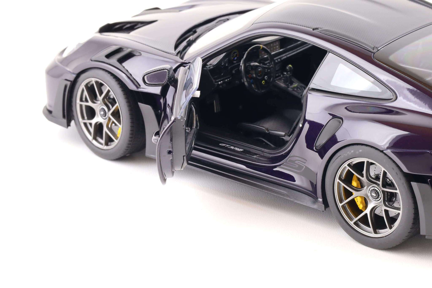 Norev Porsche 911 992 GT3 RS Weissach Pkg Viola Metallic 1:18 LIMITED Cartsfy Inc.