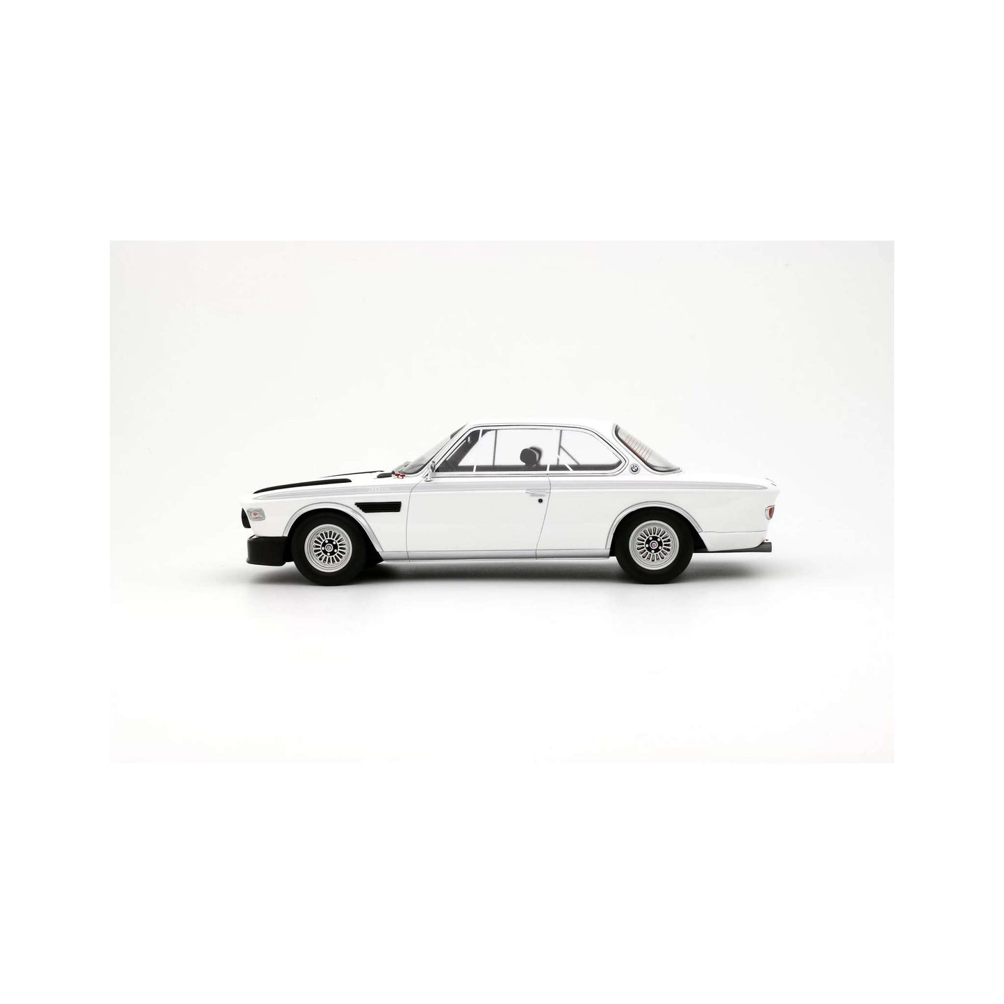 Otto 1972 BMW 3.0 (E9) CSL Chamonix White 1:18 STM Diecast Default Title Default Title-