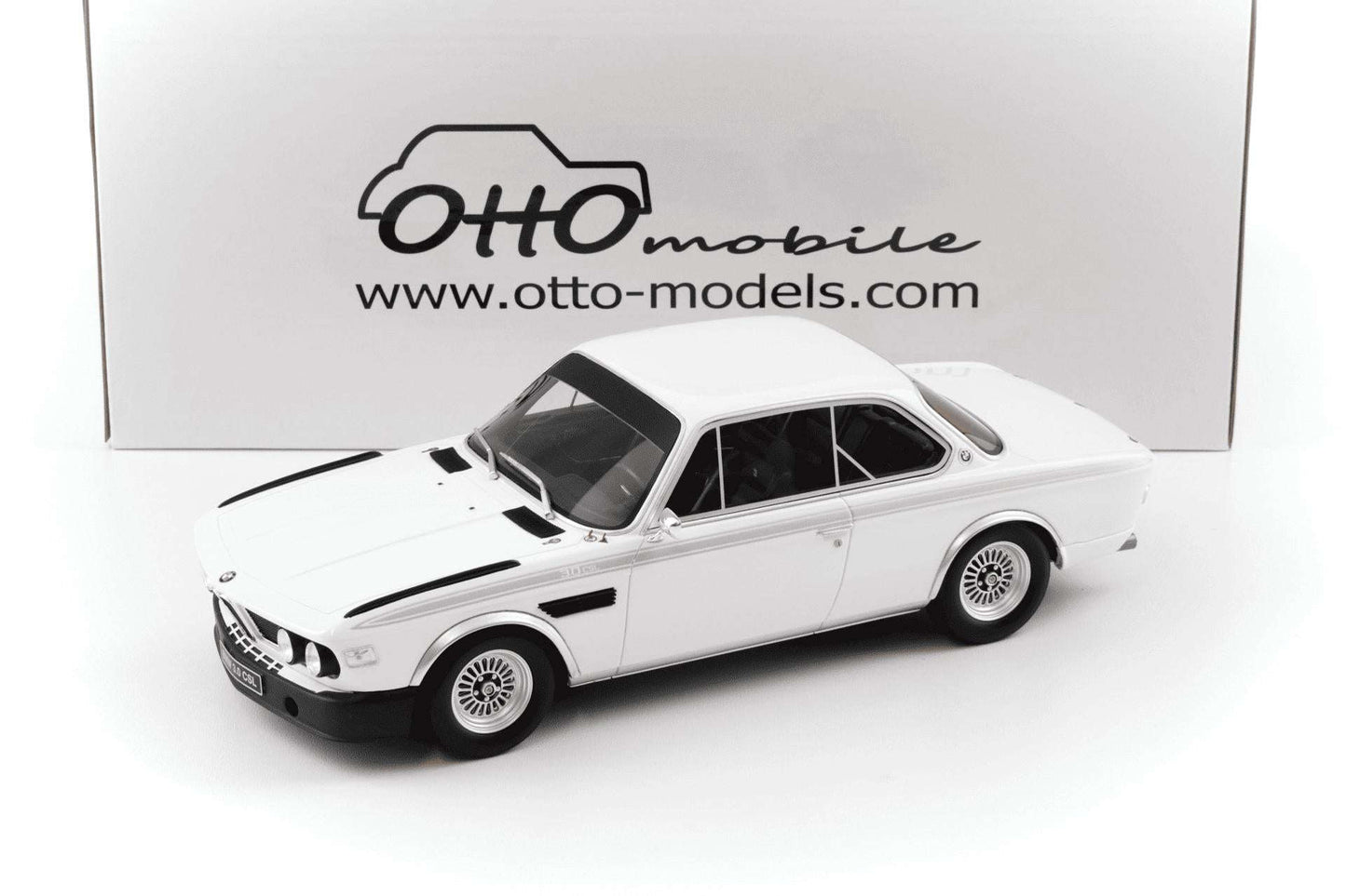 Otto 1972 BMW 3.0 (E9) CSL Chamonix White 1:18 STM Diecast Default Title Default Title-