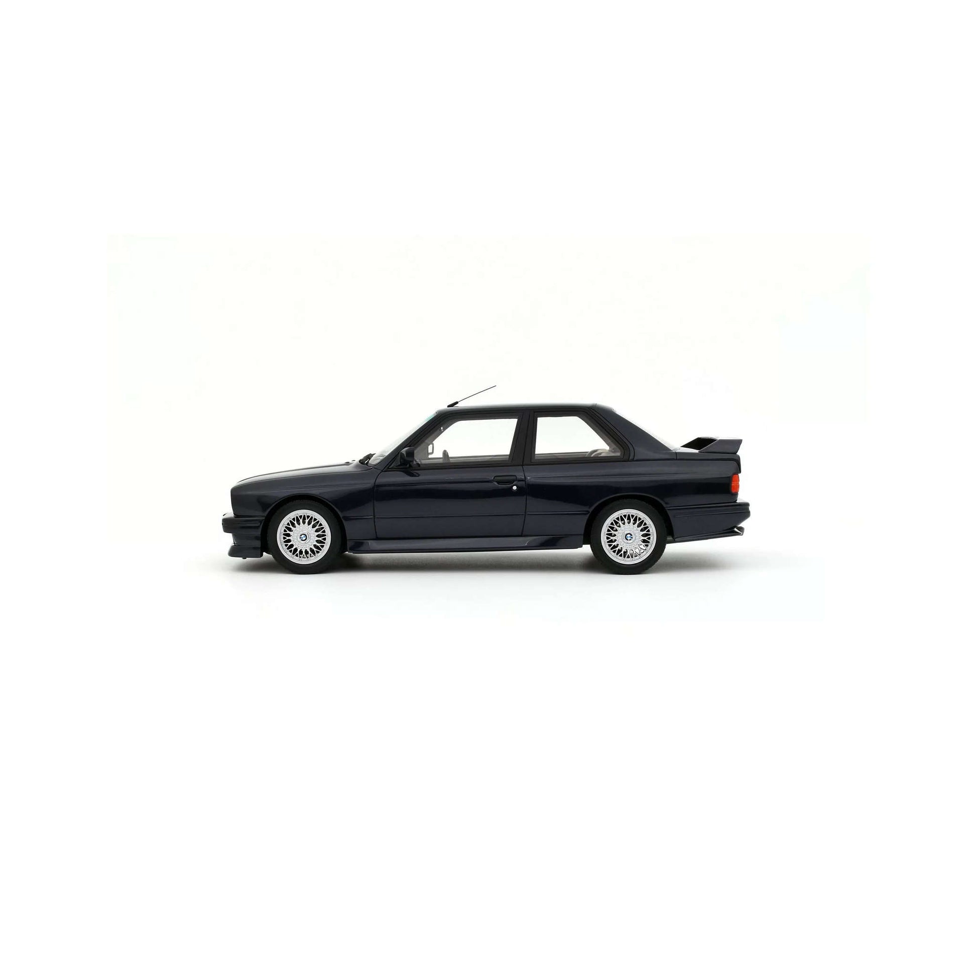 Otto 1988 BMW M3 E30 Europameister Macau Blue Metallic 1:18 Cartsfy Inc.