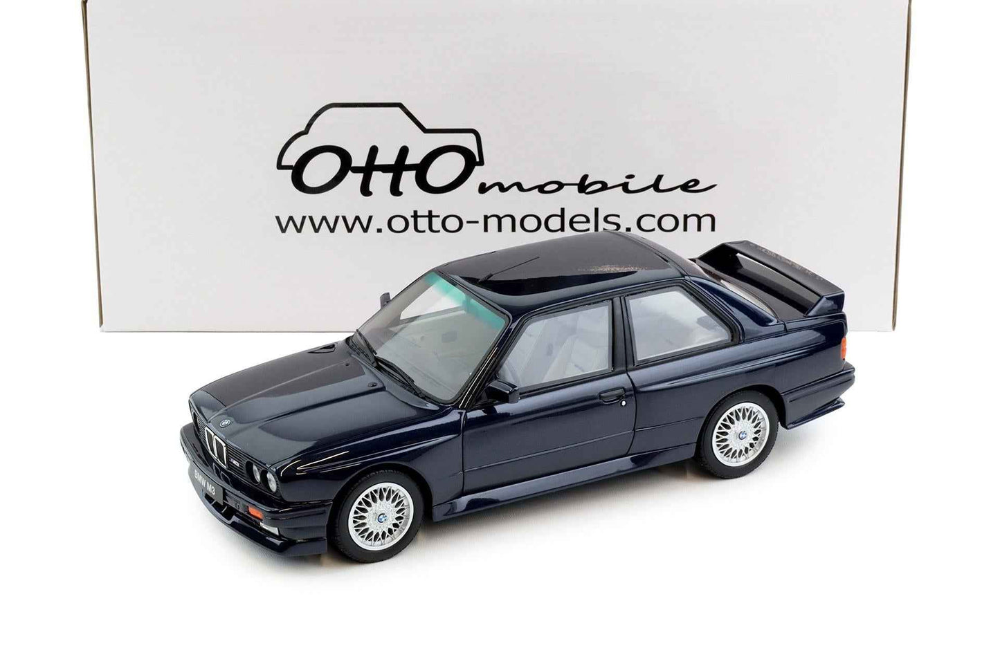 Otto 1988 BMW M3 E30 Europameister Macau Blue Metallic 1:18 Cartsfy Inc.