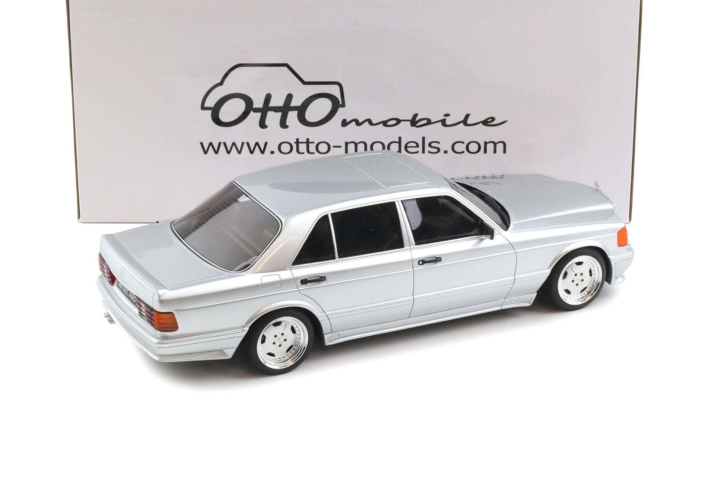 Otto 1989 Mercedes-Benz 560 6.0L SEL AMG W126 Brilliant Silver 1:18 STM Diecast Default Title Default Title-