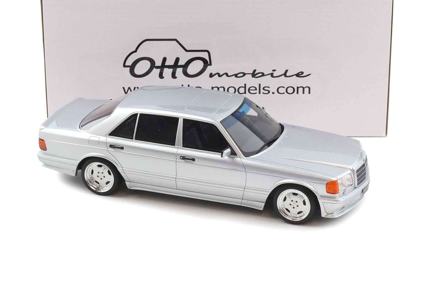 Otto 1989 Mercedes-Benz 560 6.0L SEL AMG W126 Brilliant Silver 1:18 STM Diecast Default Title Default Title-