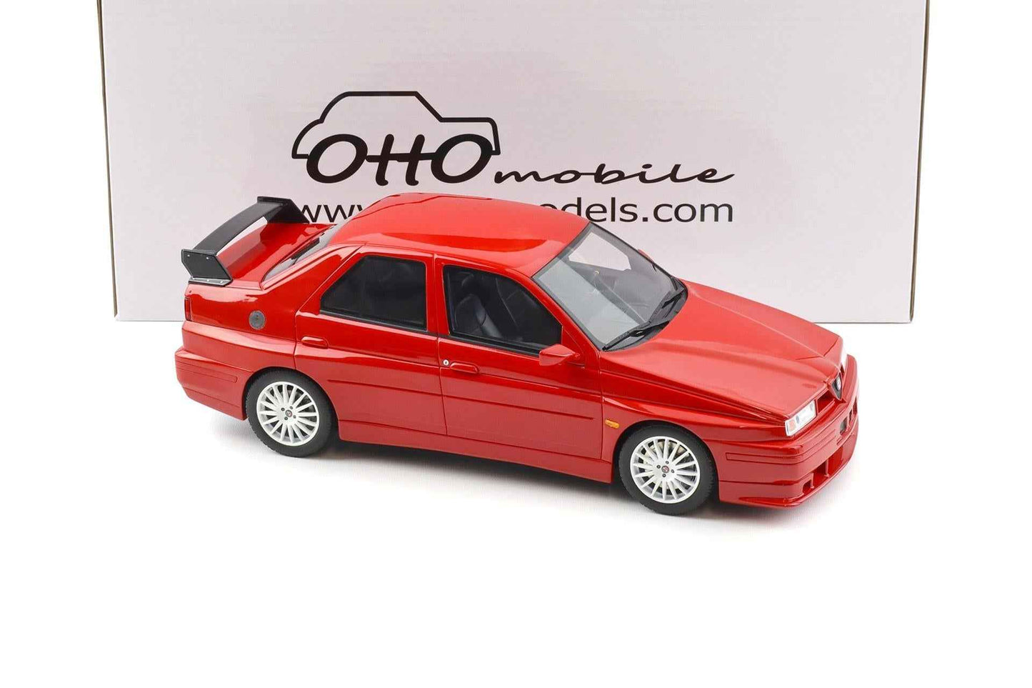 Otto 1993 Alfa Romeo 155 GTA Stradale Alfa Red 130 1:18 Cartsfy Inc.
