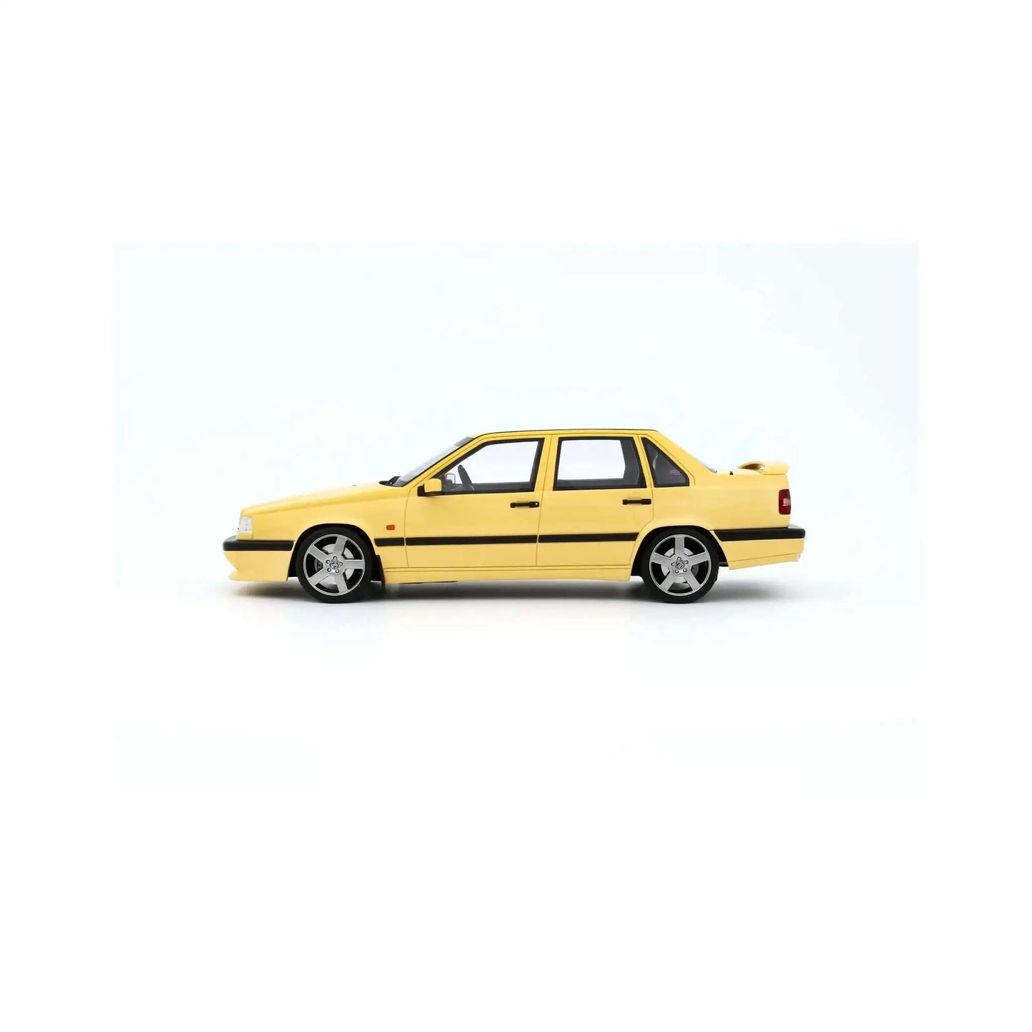 Cream yellow 1:18 Volvo 850 T5R station wagon model, side profile view