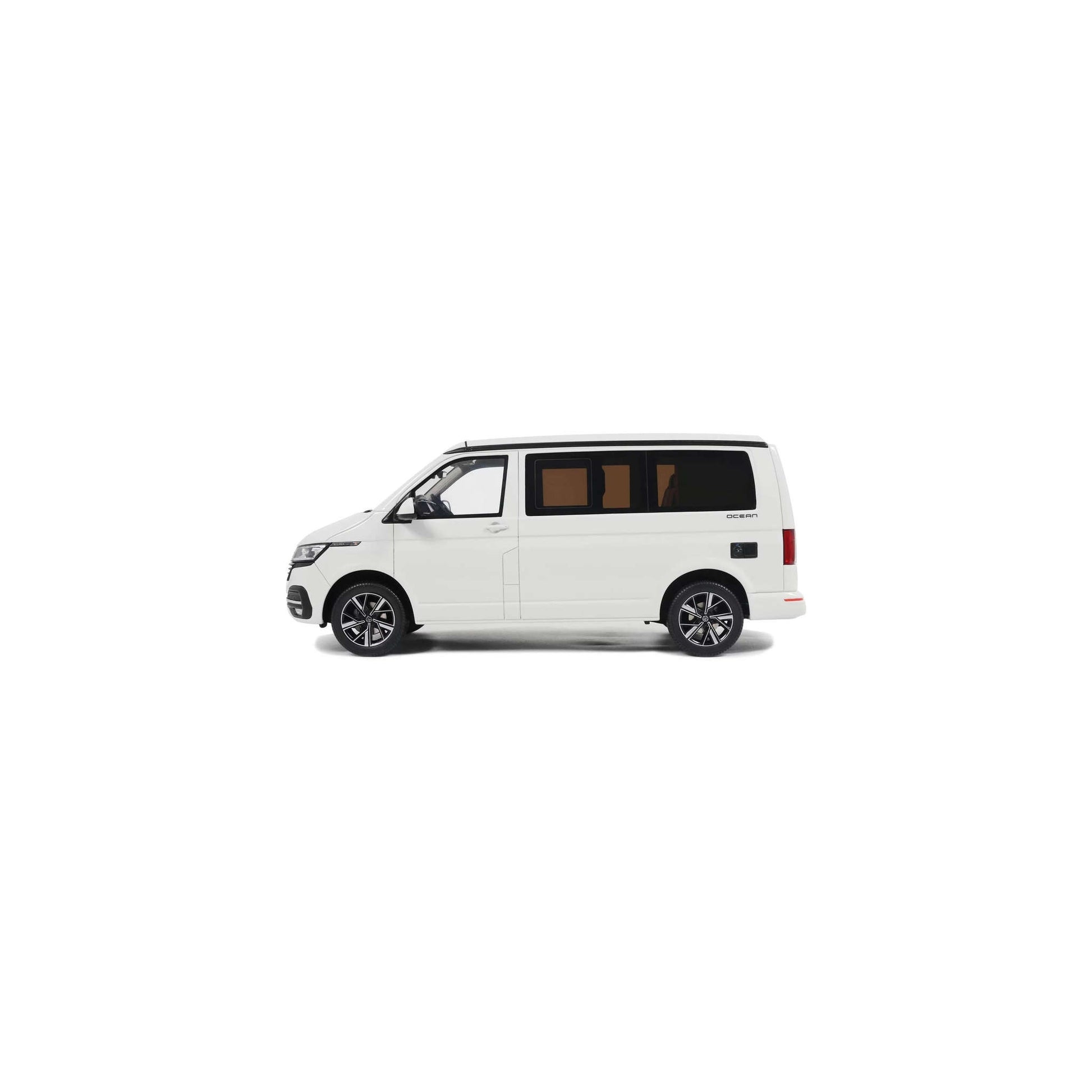 Otto 2021 Volkswagen T6 California Ocean Minibus Candy White 1:18 Cartsfy Inc.