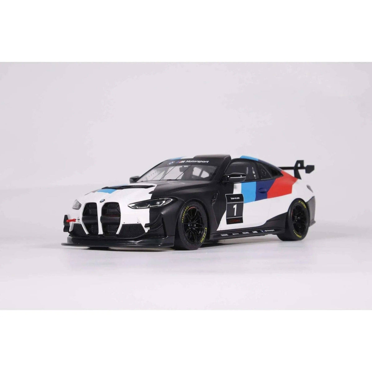 Otto 2022 BMW M4 GT4 No 1 Presentation Season 2022 1:18 STM Diecast Default Title Default Title-