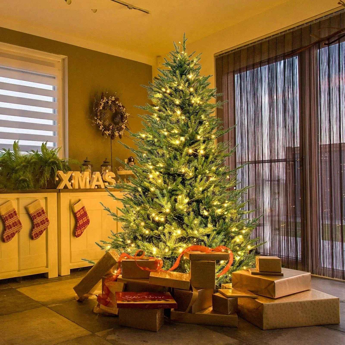 Pre-lit Christmas Tree with 280 Warm White LED Lights and 8 Lighting Modes