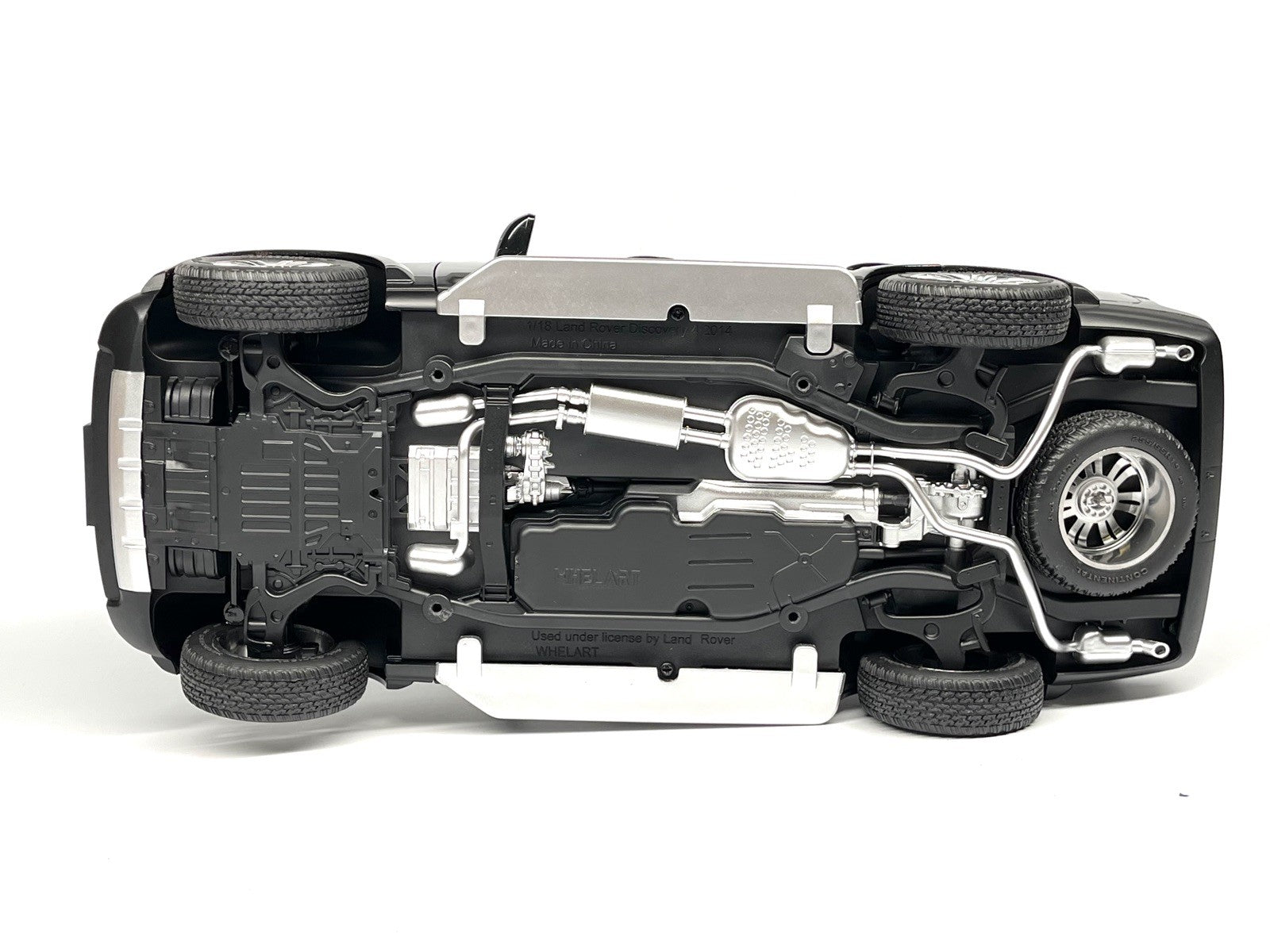 Whelart 2019 Land Rover Discovery 4 LR4 Black Metallic 1:18