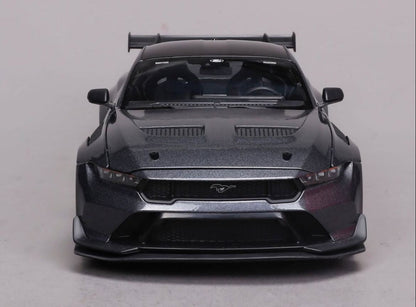 Maisto 2024 Ford USA Mustang GTD 5.2L V8 Coupe Grey 1:18