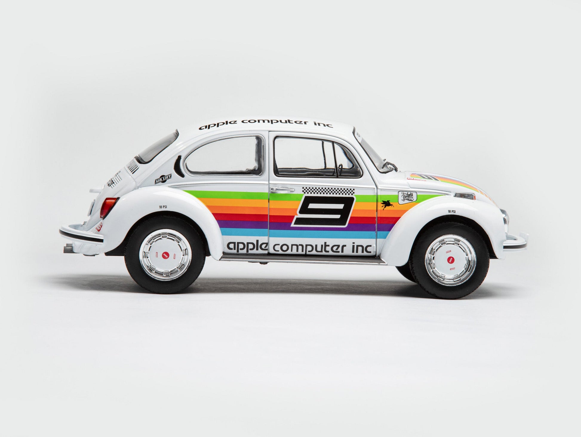 Solido 1975 Volkswagen Beetle 1303 K3 Tribute #9 White 1:18