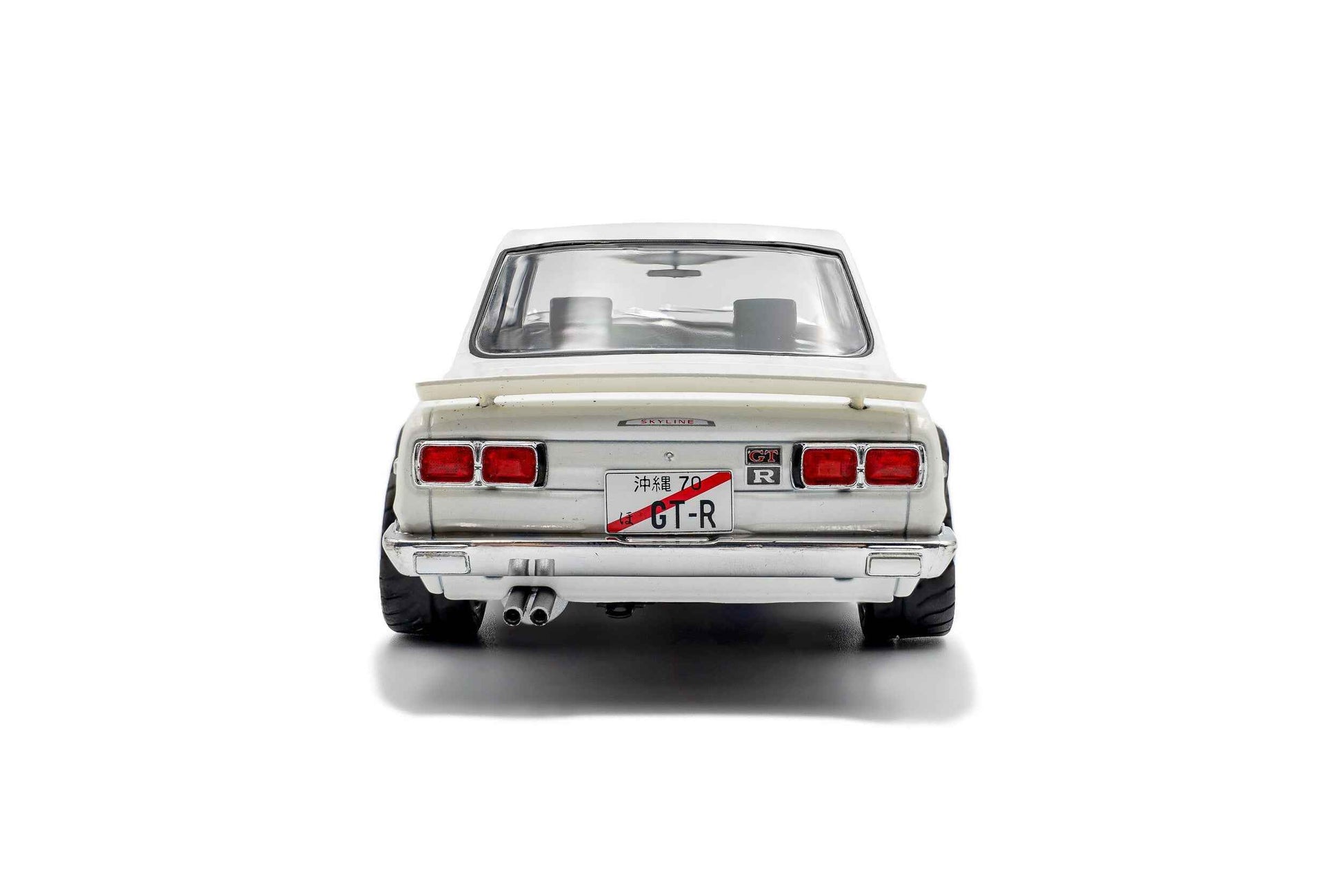 Solido 1970 Nissan Skyline (C10) Hakosuka White 1:18