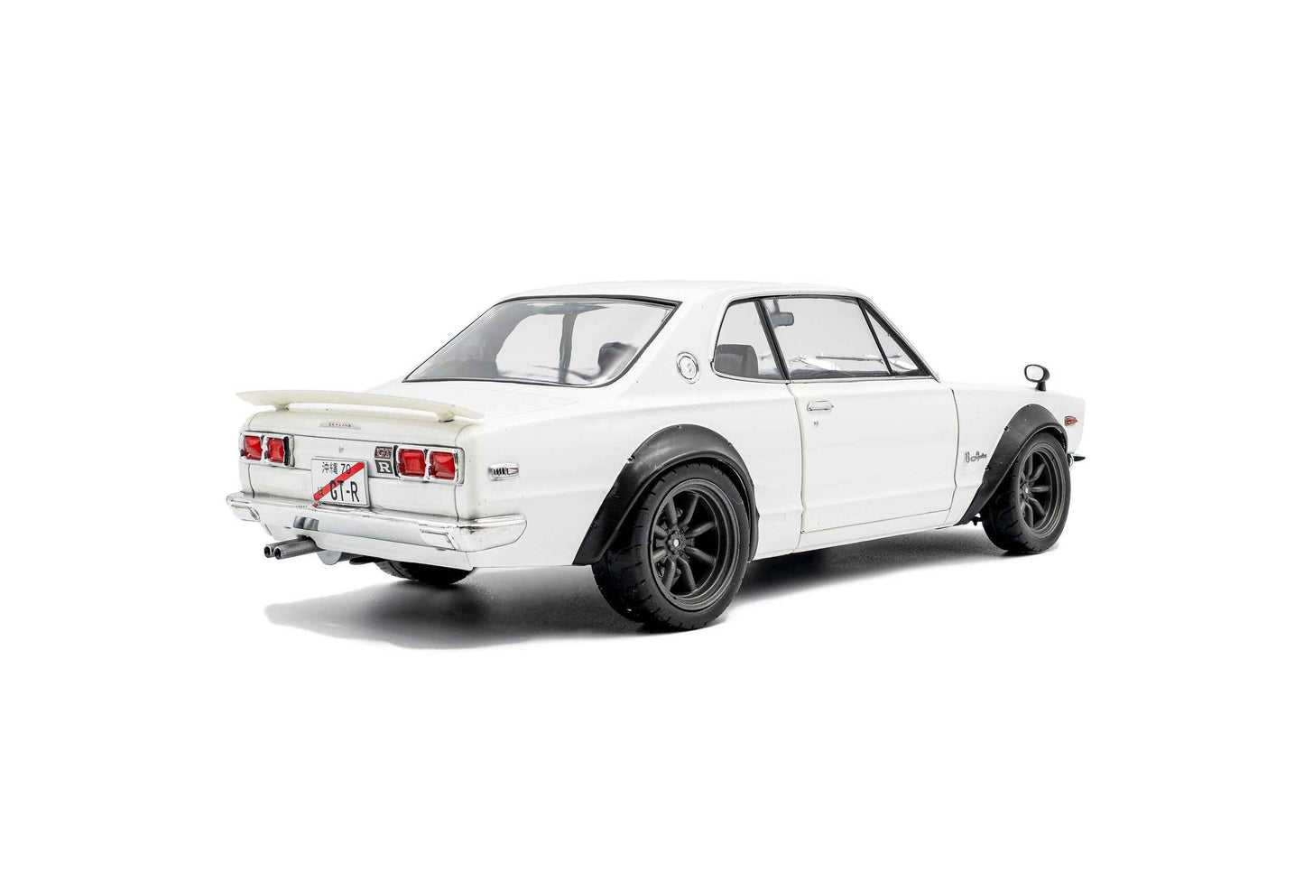 Solido 1970 Nissan Skyline (C10) Hakosuka White 1:18