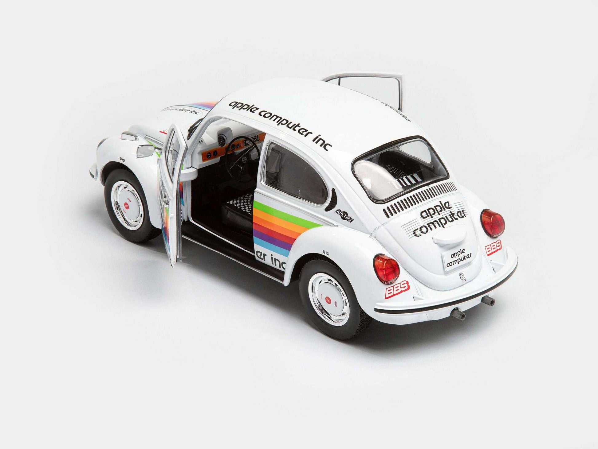 Solido 1975 Volkswagen Beetle 1303 K3 Tribute #9 White 1:18 Cartsfy Inc.