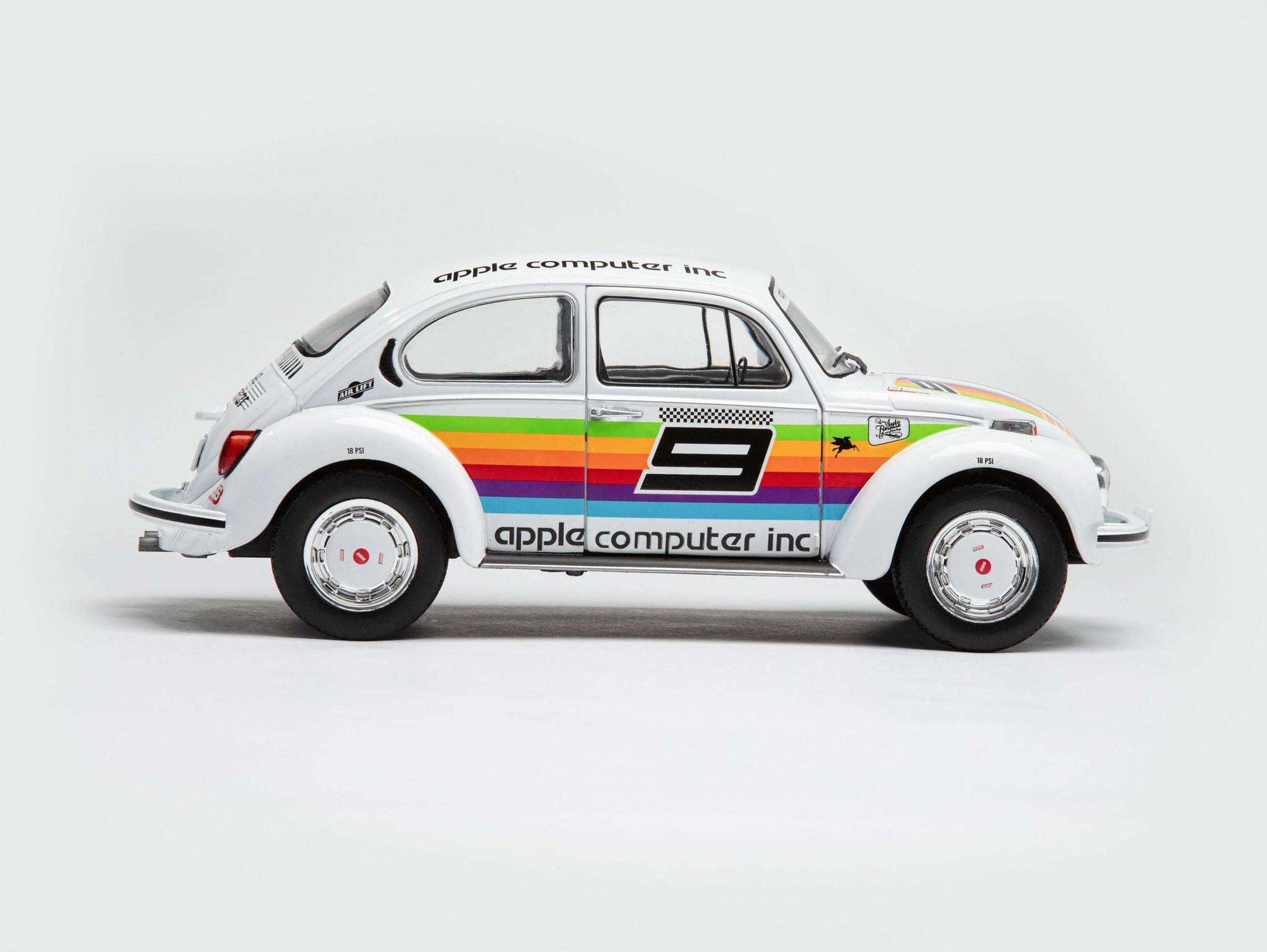 Solido 1975 Volkswagen Beetle 1303 K3 Tribute #9 White 1:18 Cartsfy Inc.