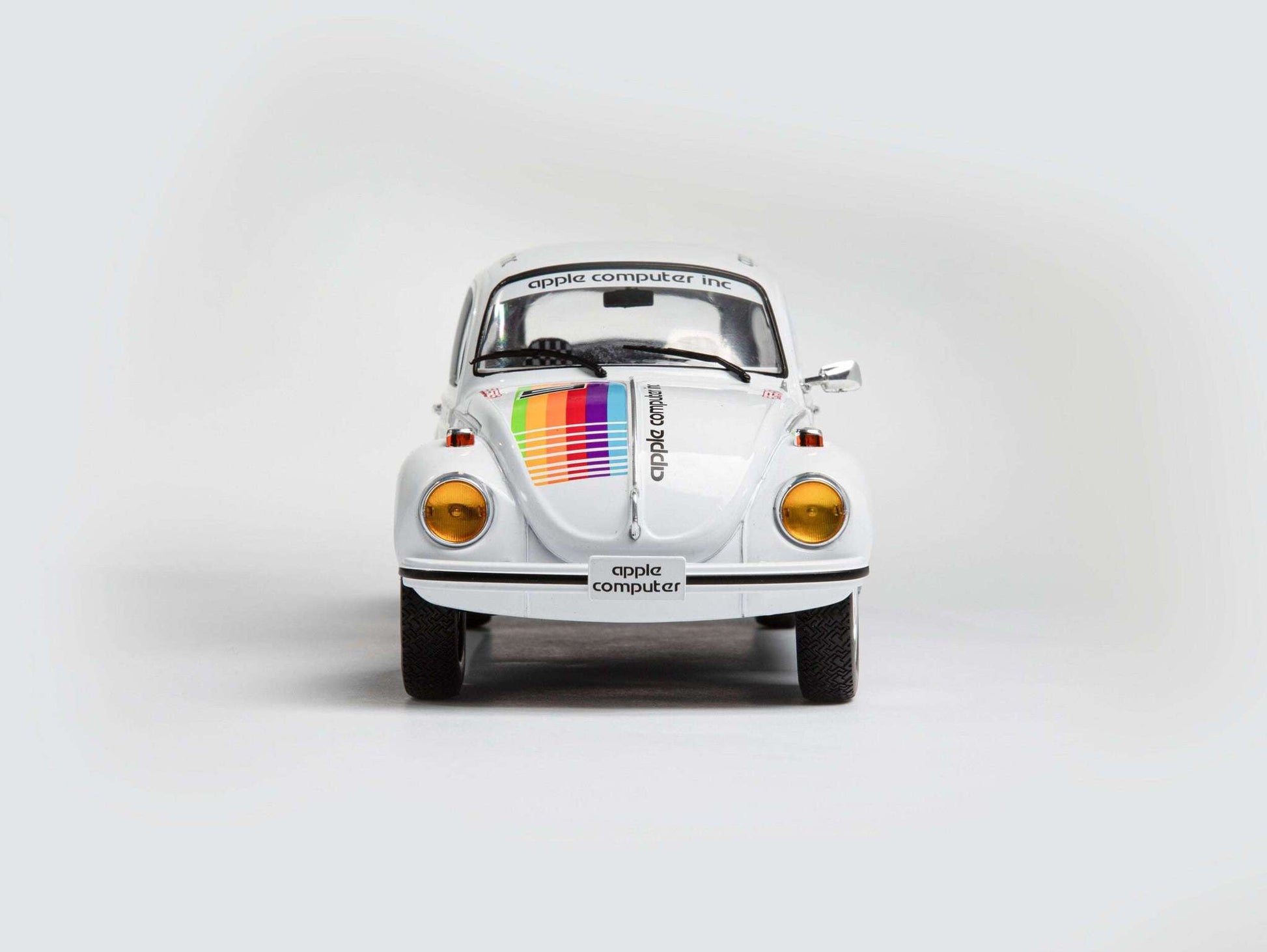 Solido 1975 Volkswagen Beetle 1303 K3 Tribute #9 White 1:18 Cartsfy Inc.