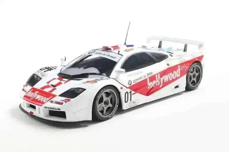 Solido 1996 Mclaren F1 GTR 6.1L V12 Short Tail Team Hollywood #01 Winner De Brasilia White 1:18 Cartsfy Inc.