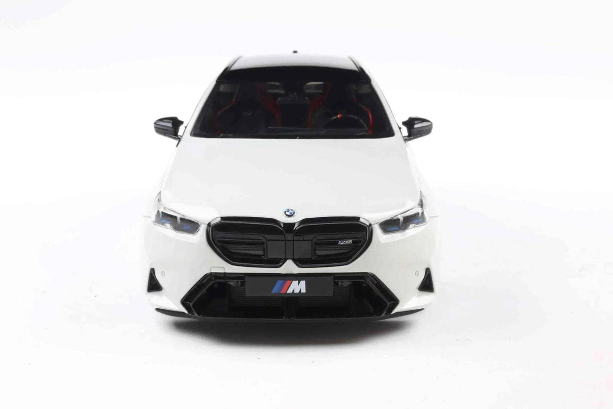 Solido 2024 BMW M5 (G99) Touring M Wagon Alpine White 1:18 STM Diecast Default Title Default Title-