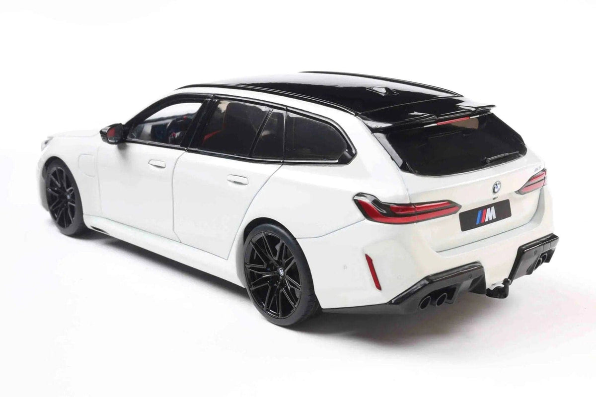 Solido 2024 BMW M5 (G99) Touring M Wagon Alpine White 1:18 STM Diecast Default Title Default Title-