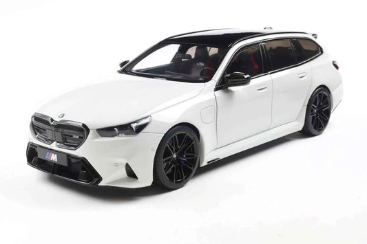 Solido 2024 BMW M5 (G99) Touring M Wagon Alpine White 1:18 STM Diecast Default Title Default Title-