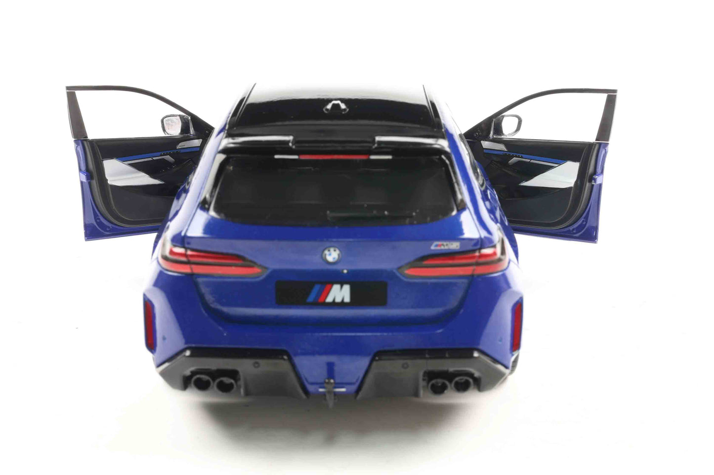 Solido 2024 BMW M5 (G99) Touring M Wagon Marina Bay Blue Metallic 1:18 Cartsfy Inc.