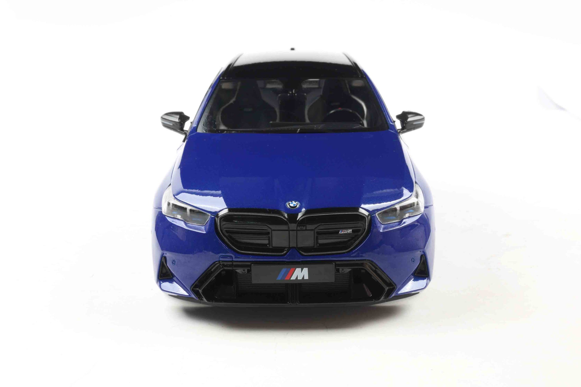 Solido 2024 BMW M5 (G99) Touring M Wagon Marina Bay Blue Metallic 1:18 Cartsfy Inc.