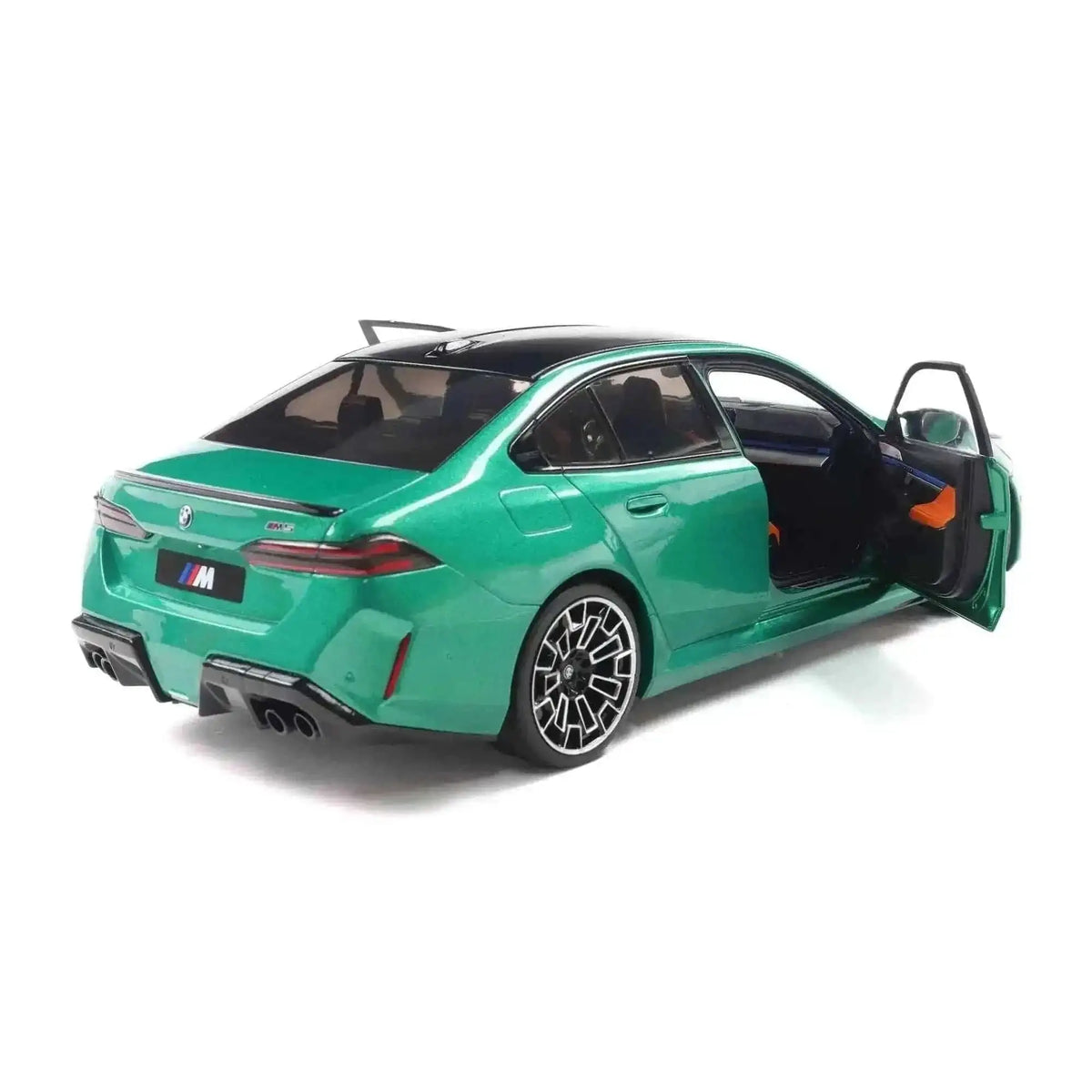 Solido 2025 BMW M5 (G90) Isle of Man Green Metallic 1:18 Cartsfy Inc.