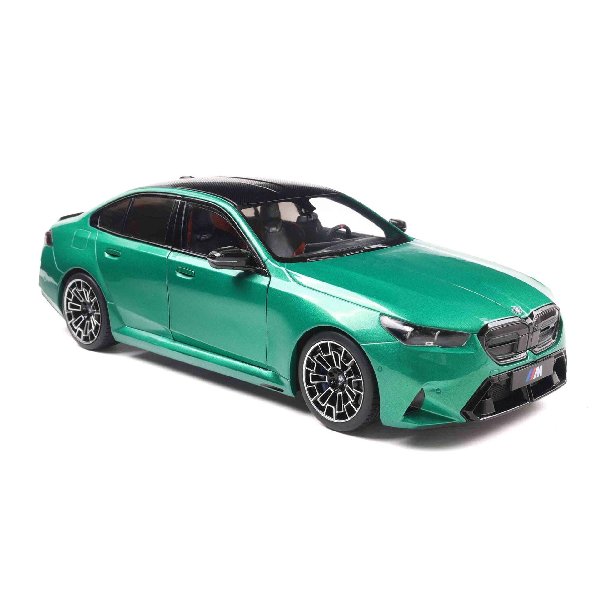 Solido 2025 BMW M5 (G90) Isle of Man Green Metallic 1:18 Cartsfy Inc.