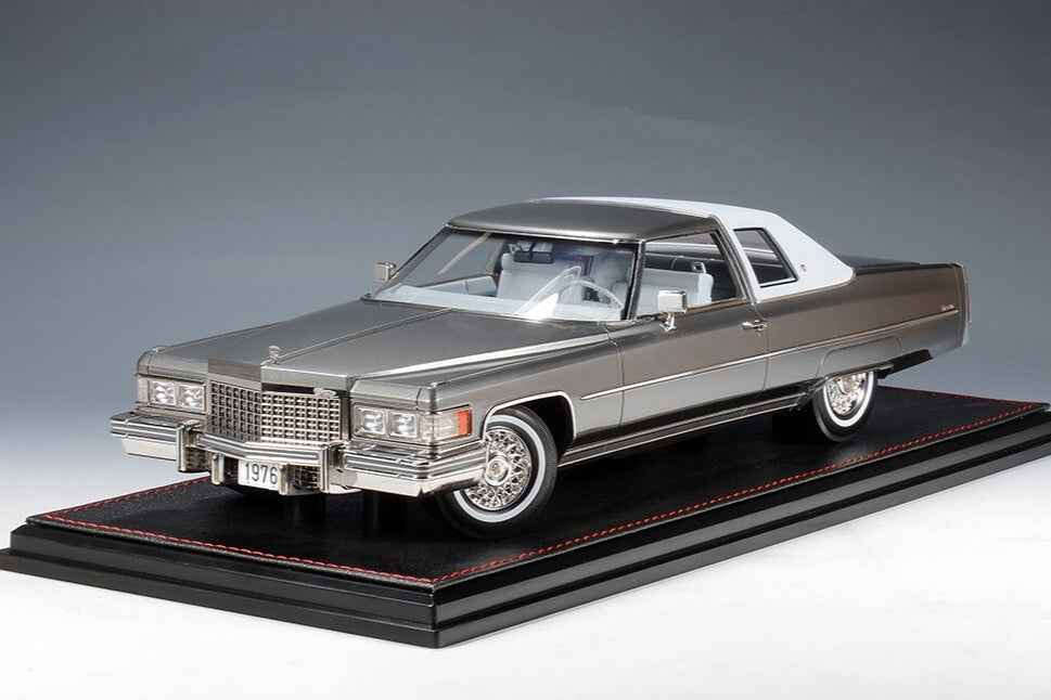 1:18 1976 Cadillac Coupe DeVille die-cast model car, academy grey metallic