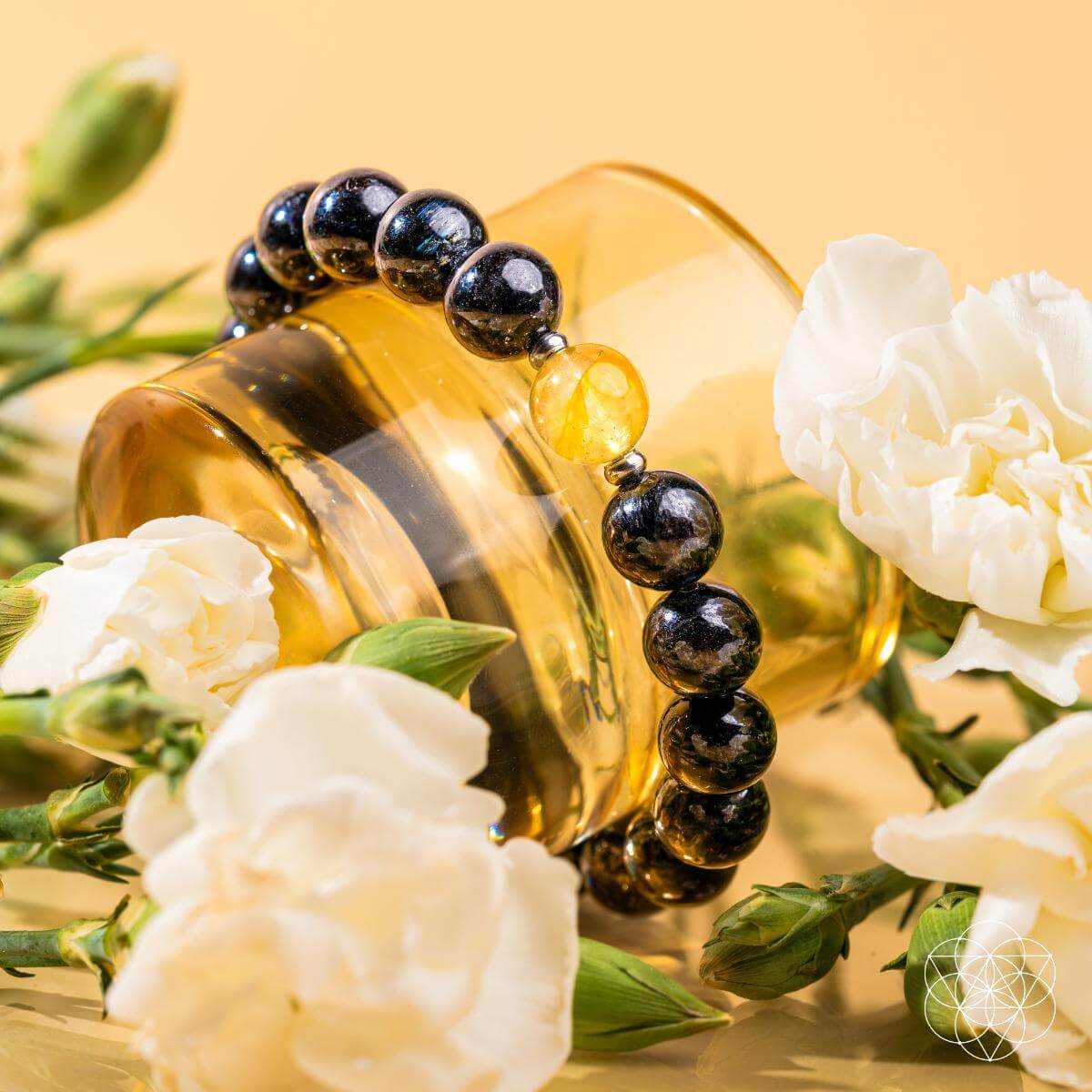The Arfvedsonite Deep Healing Bracelet - Cartsfy Inc.