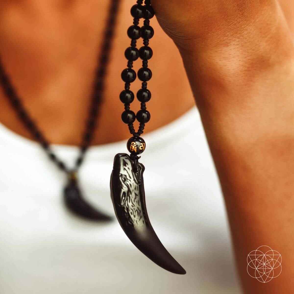 The Obsidian Wolf Pendant Cartsfy Inc.