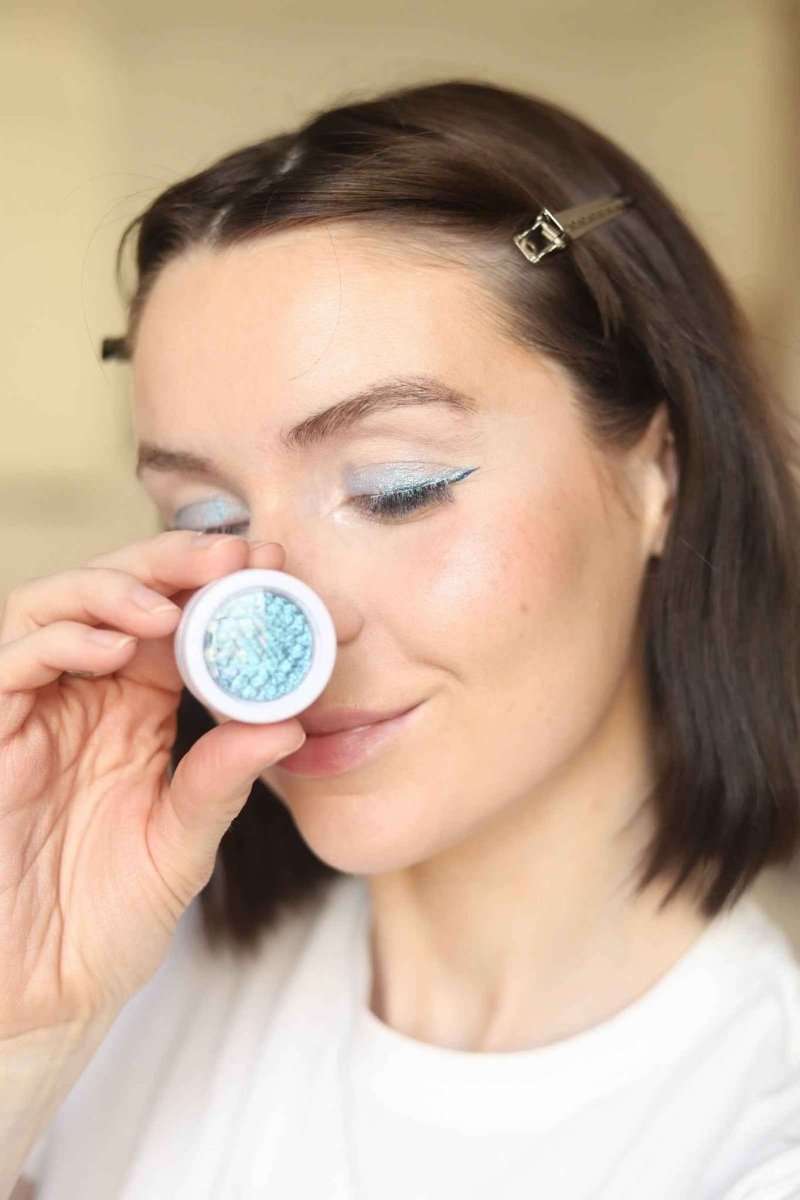 Velvet Glow Radiance Eyeshadow - Vegan, Gluten-Free, Nut-Free, Egg-Free Cartsfy Inc.