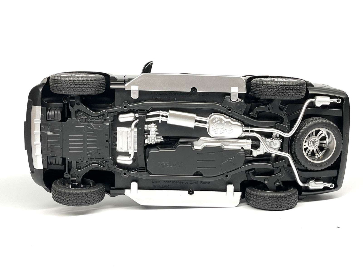 Whelart 2019 Land Rover Discovery 4 LR4 Black Metallic 1:18 Cartsfy Inc.